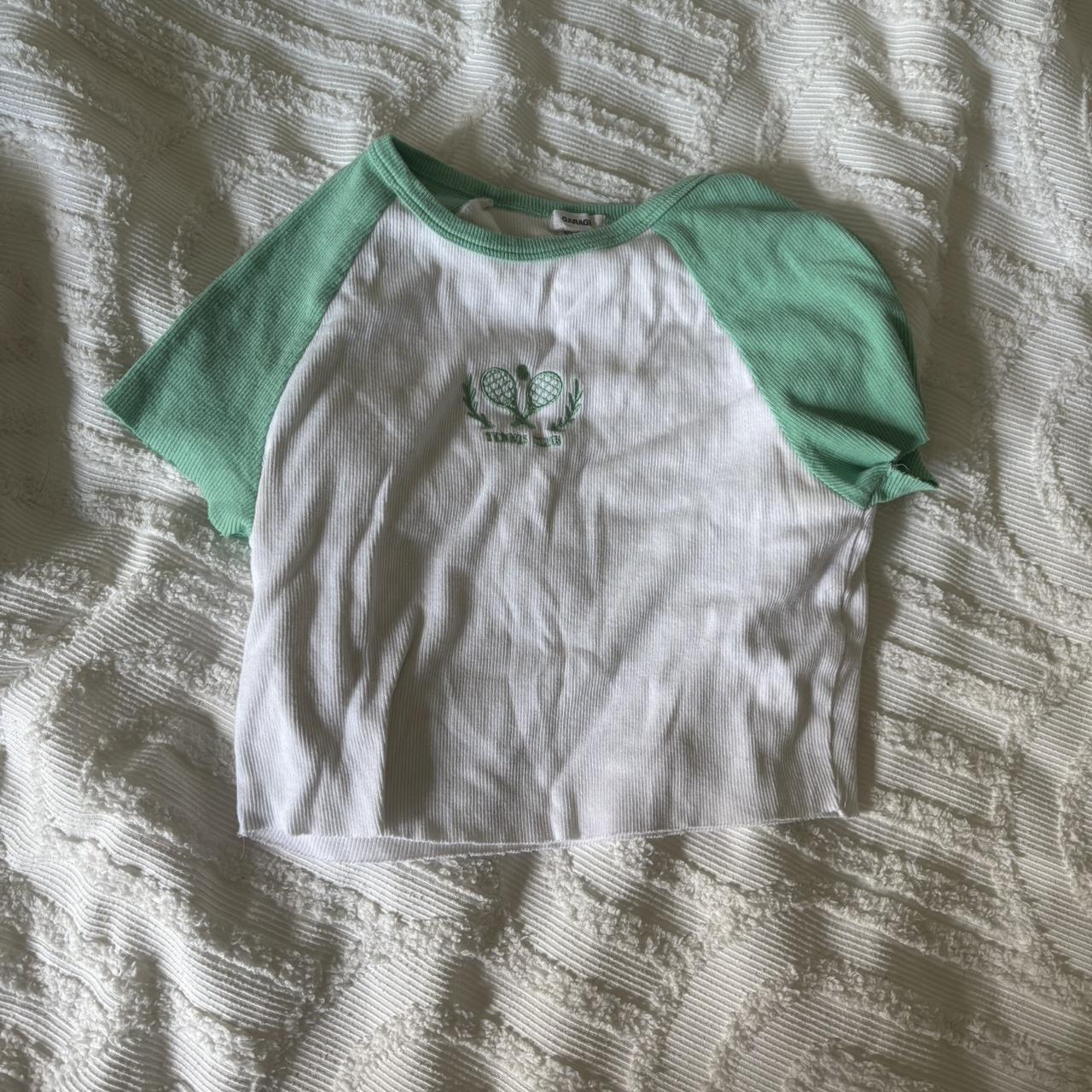 item listed by _isabella_lang_