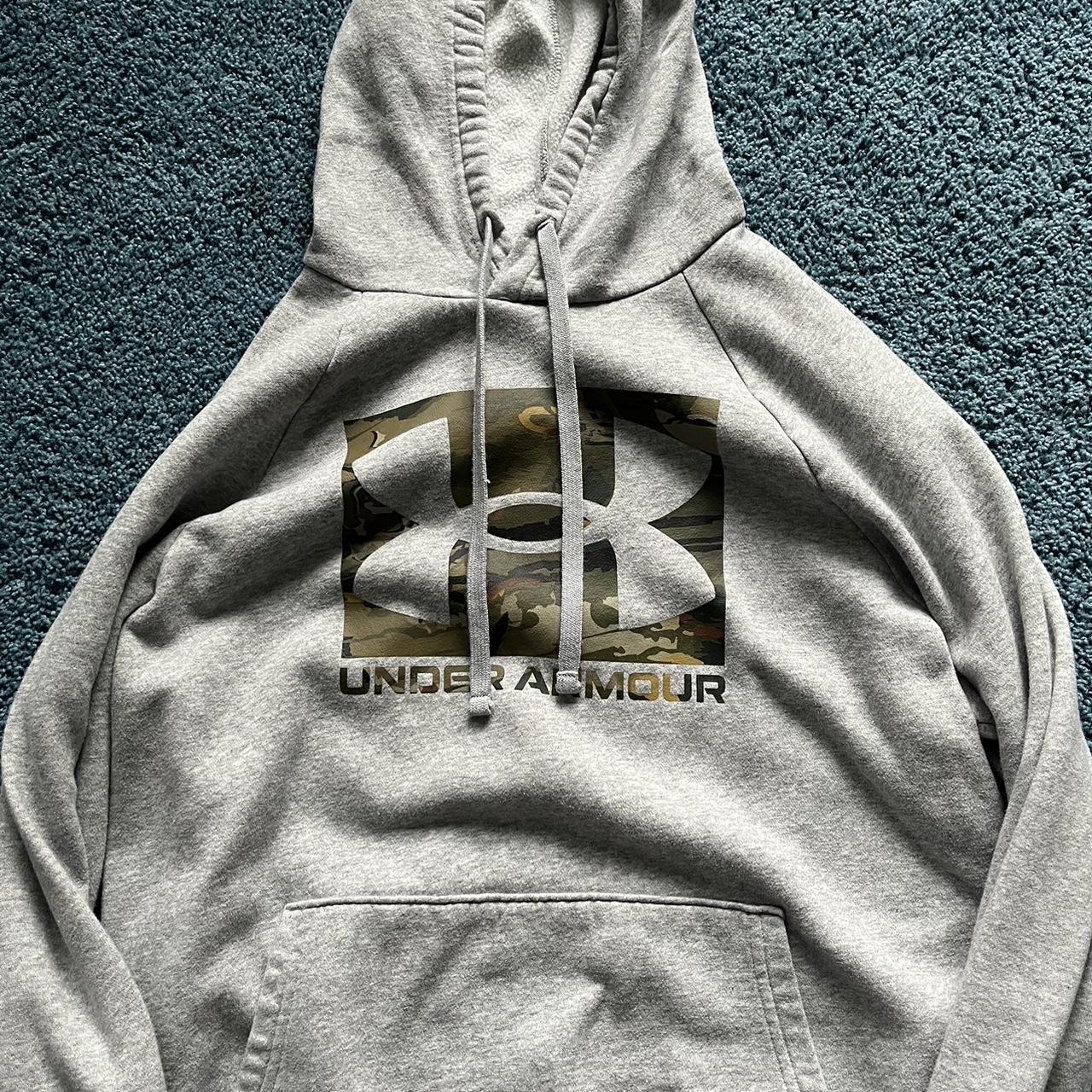 Under armour women's camo deals big logo hoodie