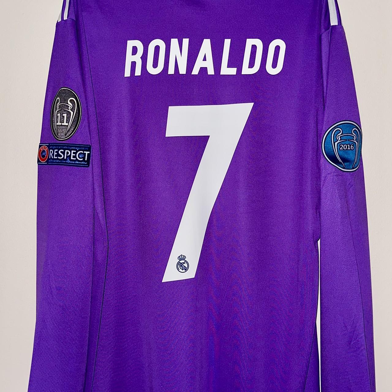 Real Madrid 2017 Purple Ronaldo 7 Size outlet M Retro Jersey Champions League Final