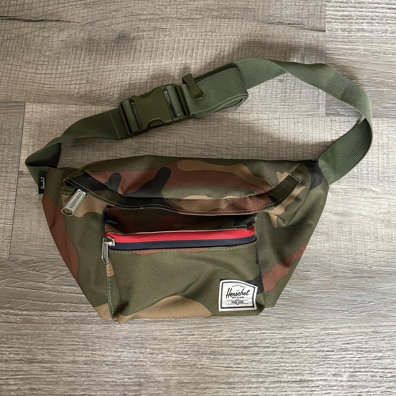 Herschel Men's Multi Bag | Depop