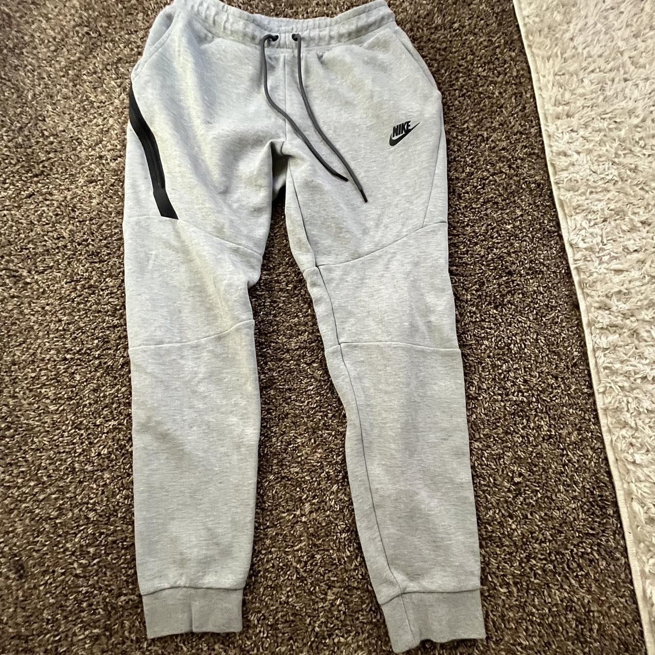 mens nike tech bottoms
