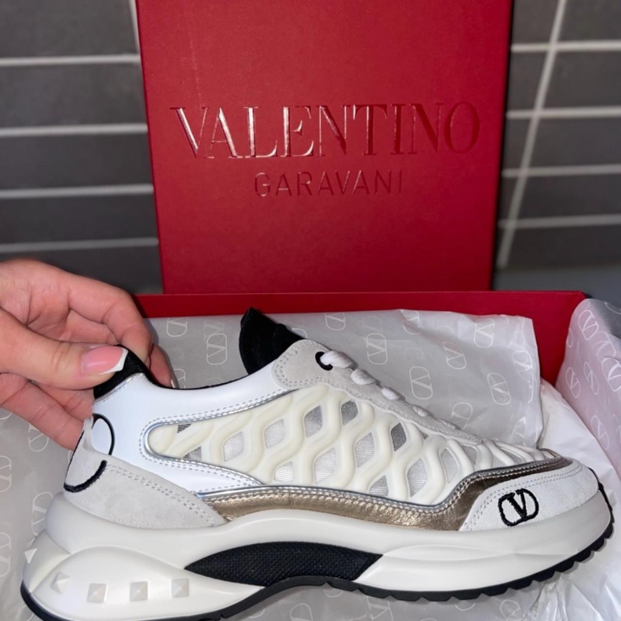 Valentino garavani ready discount go runner sneakers