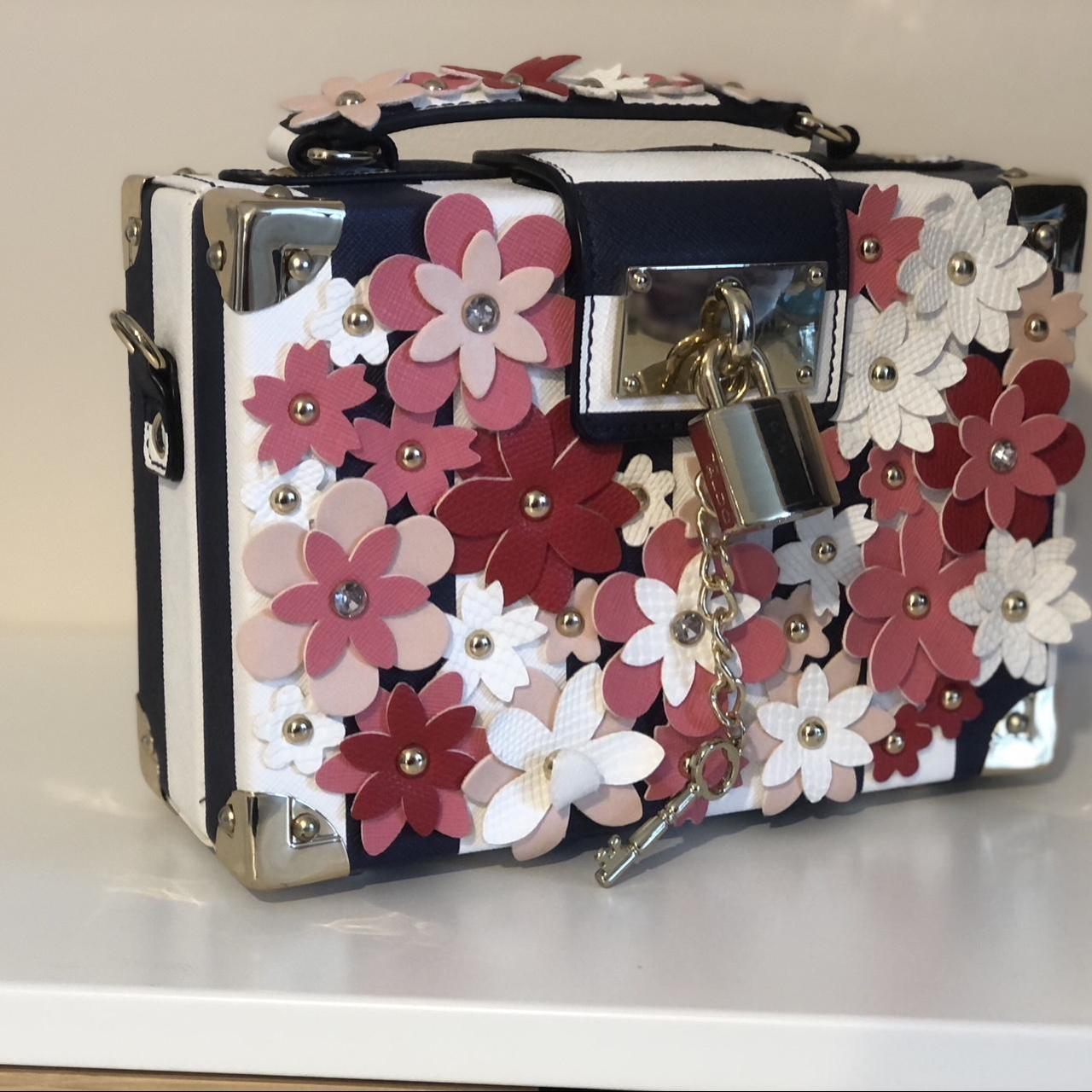 Aldo Chearia floral handbag Depop