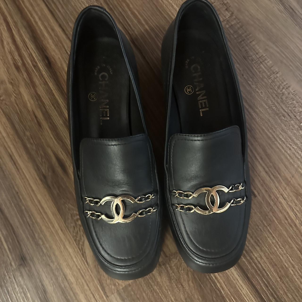 Chanel loafers size 39 1/2. Good condition and comes