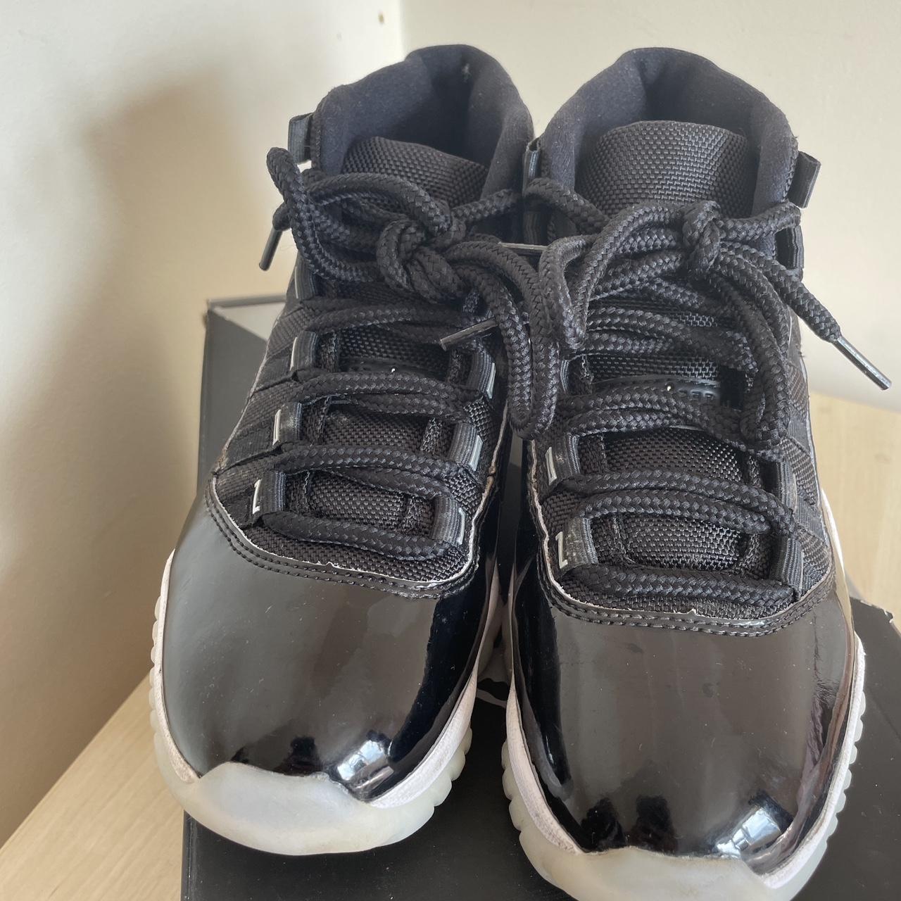 womens black jordan 11