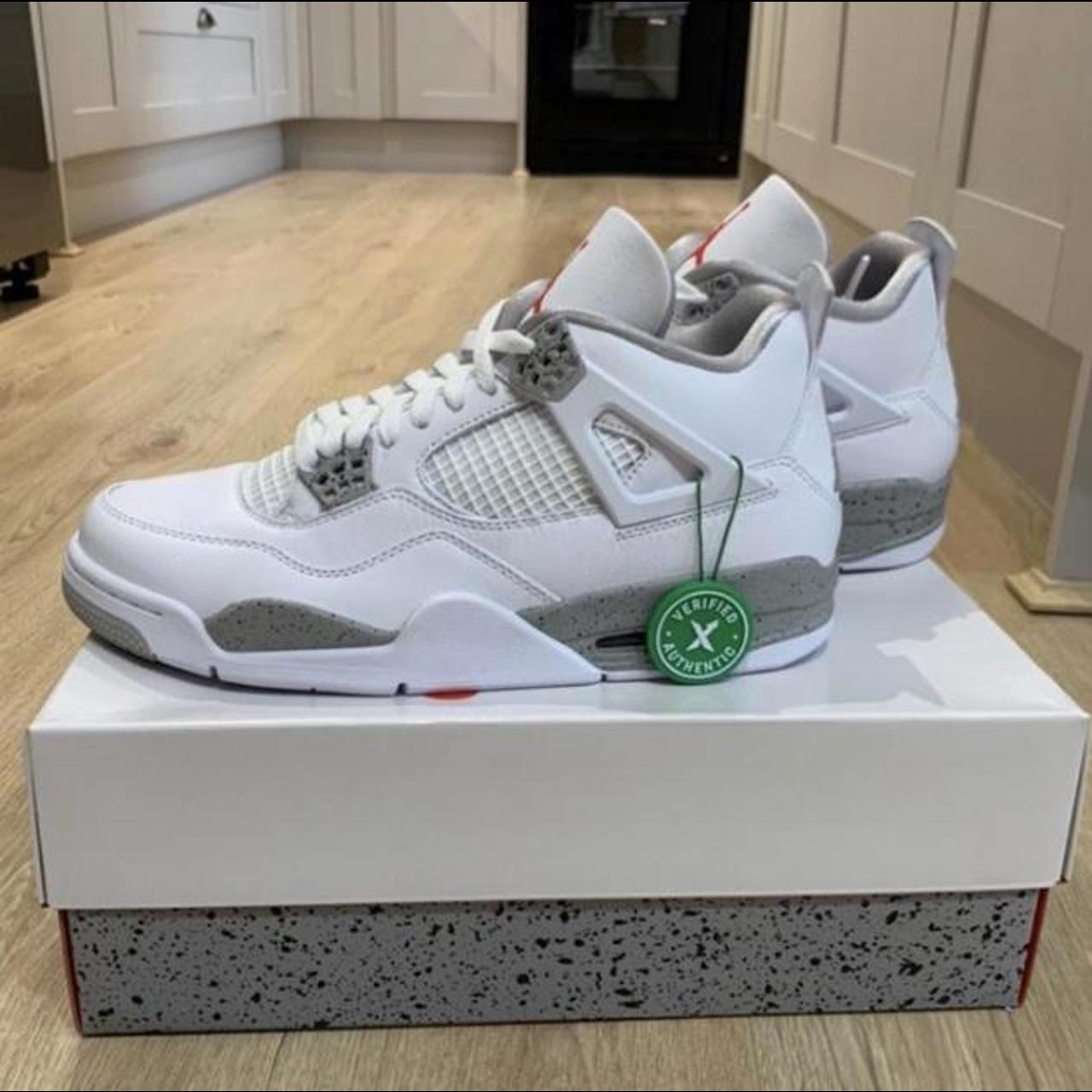 mens white jordan trainers