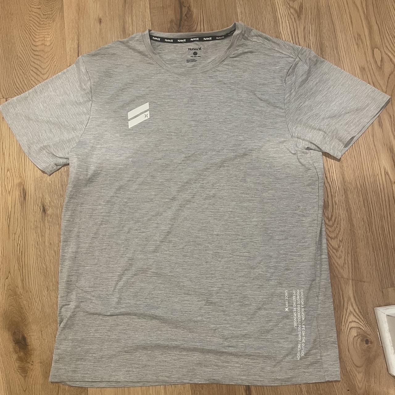 Hurley Men's Grey T-shirt | Depop