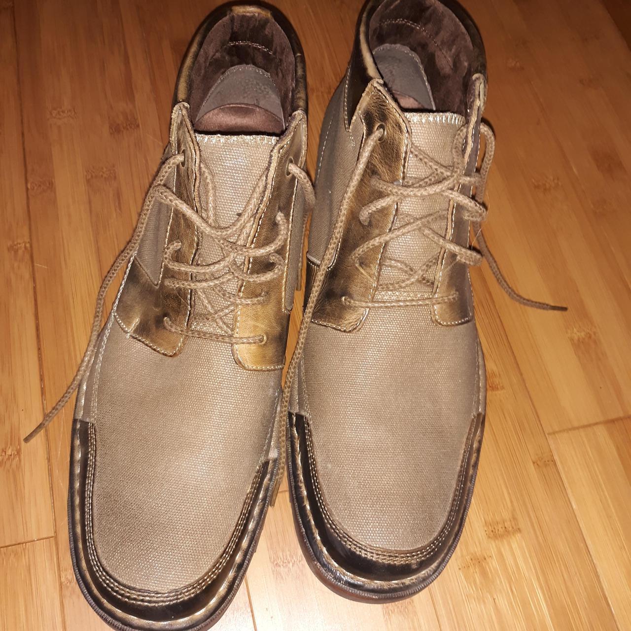 Size 8 Louis Vuitton men's boots. Only worn a few - Depop
