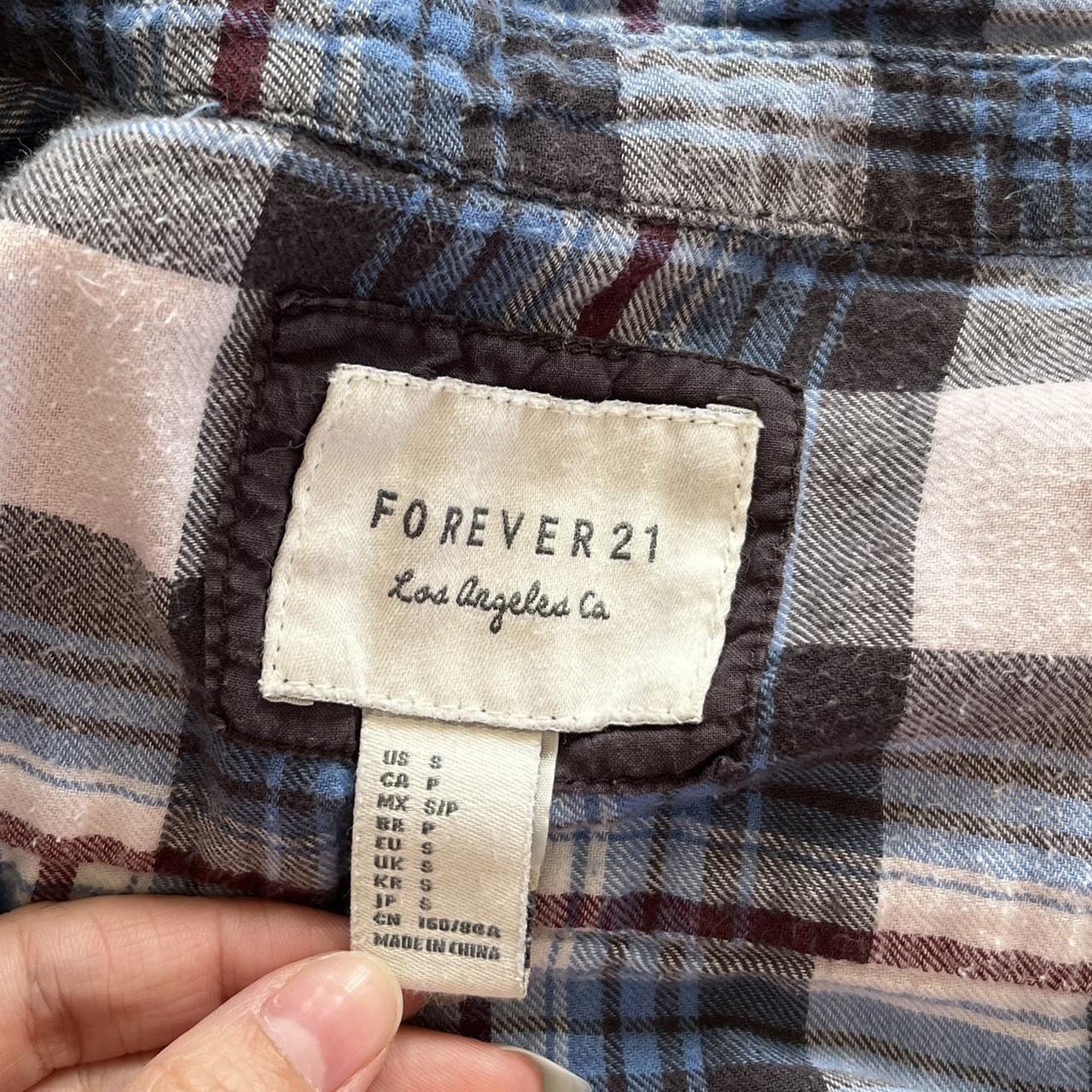 Forever 21 Women's Purple and Pink Shirt | Depop