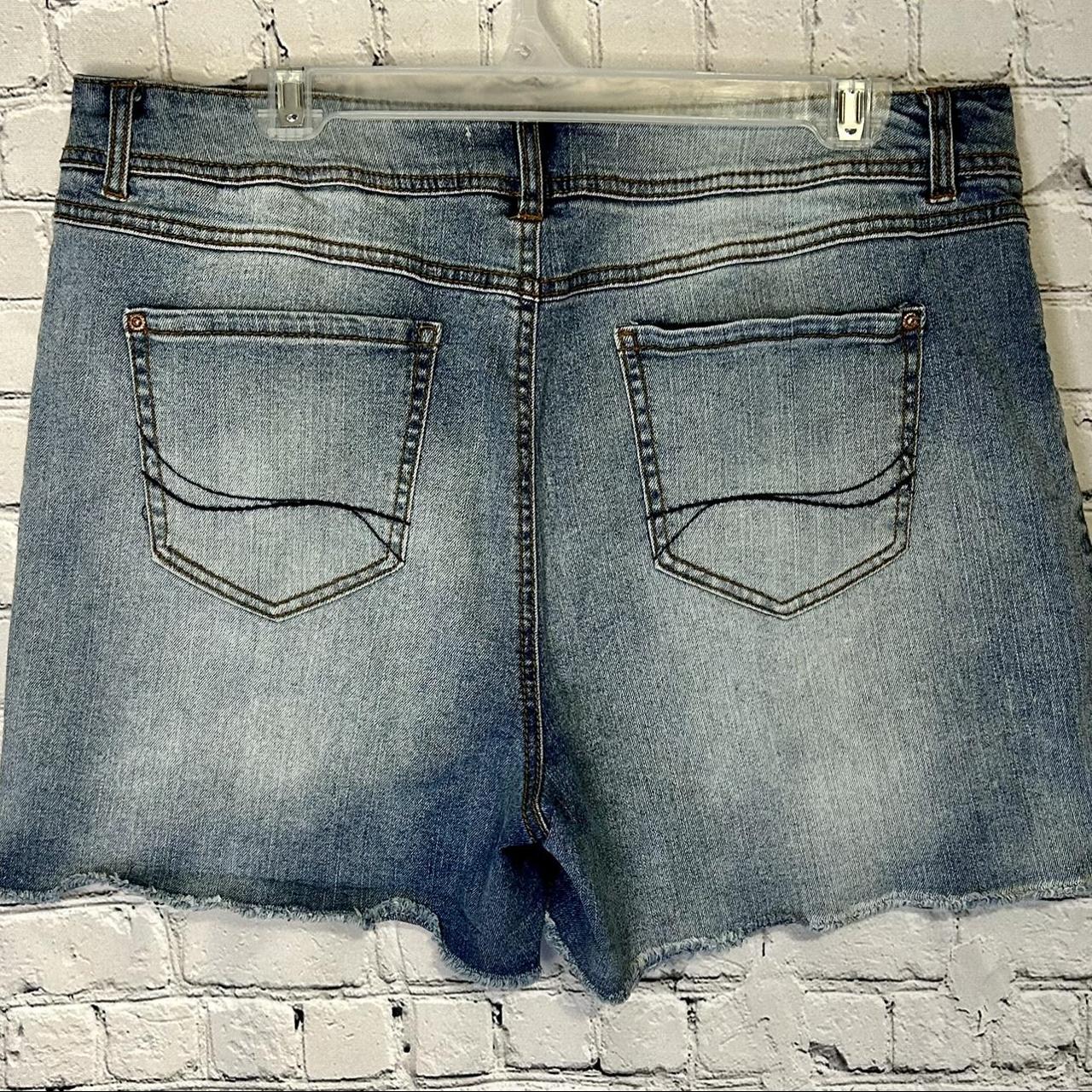 Cato store denim shorts