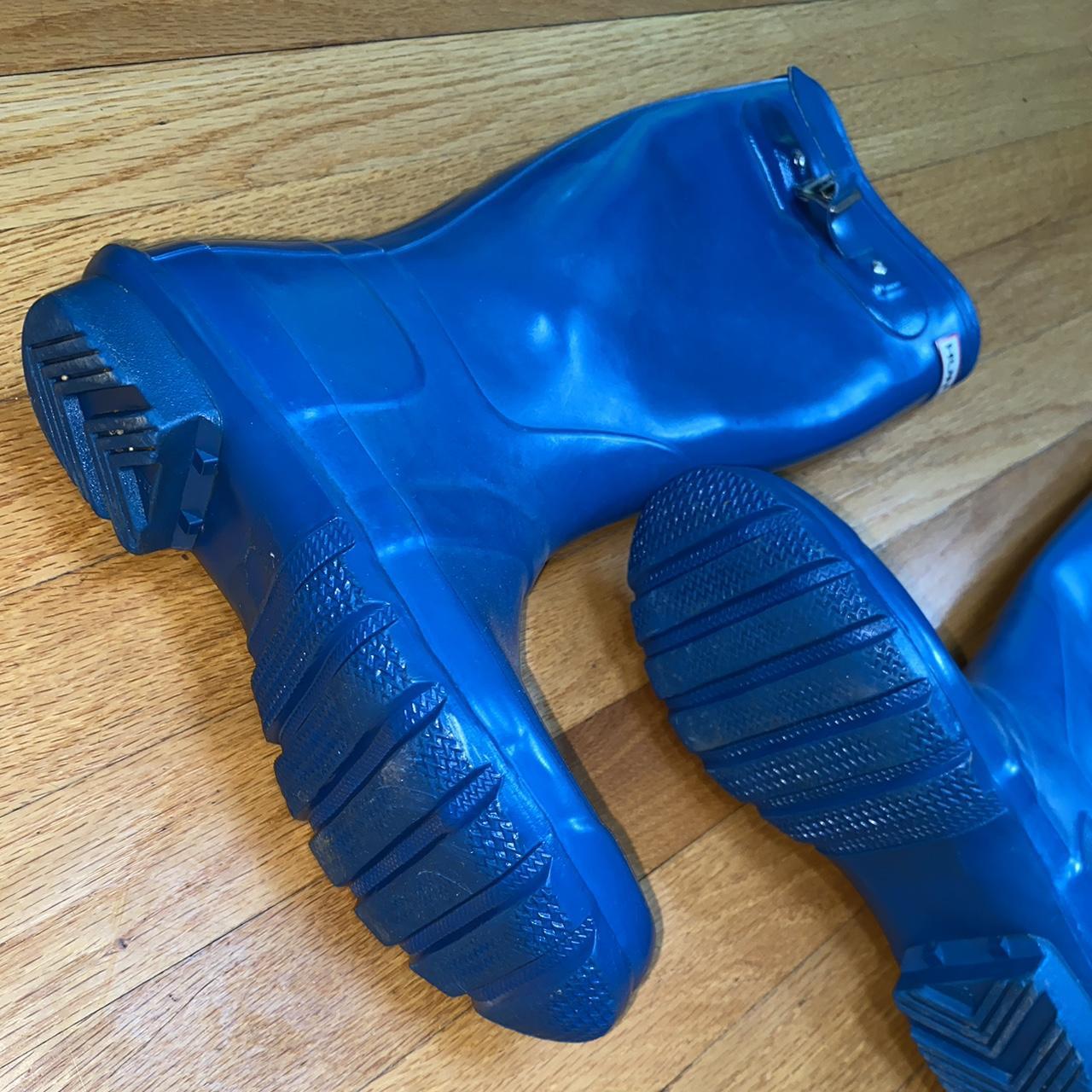 Hunter Women's Blue Boots | Depop