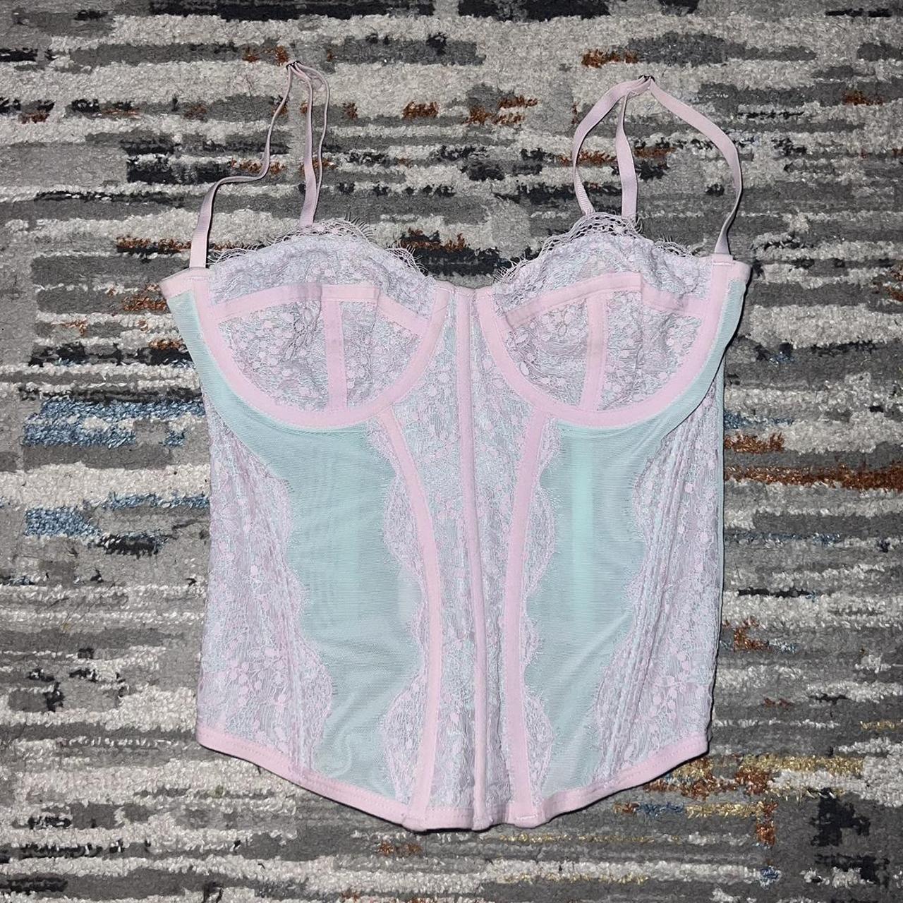 Top RARE urban outfitters middleton pink corset