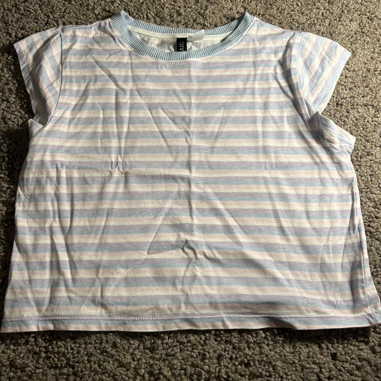 H&M DIVIDED boxy striped crop top, S - Depop