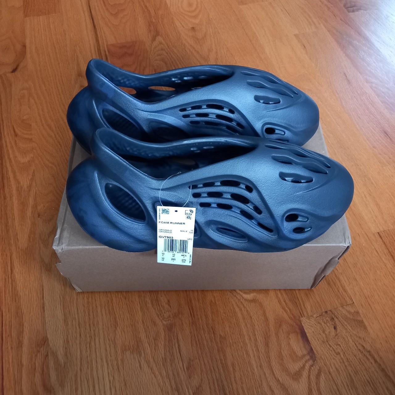 Buy Yeezy Foam Runner 'Mineral Blue' - GV7903