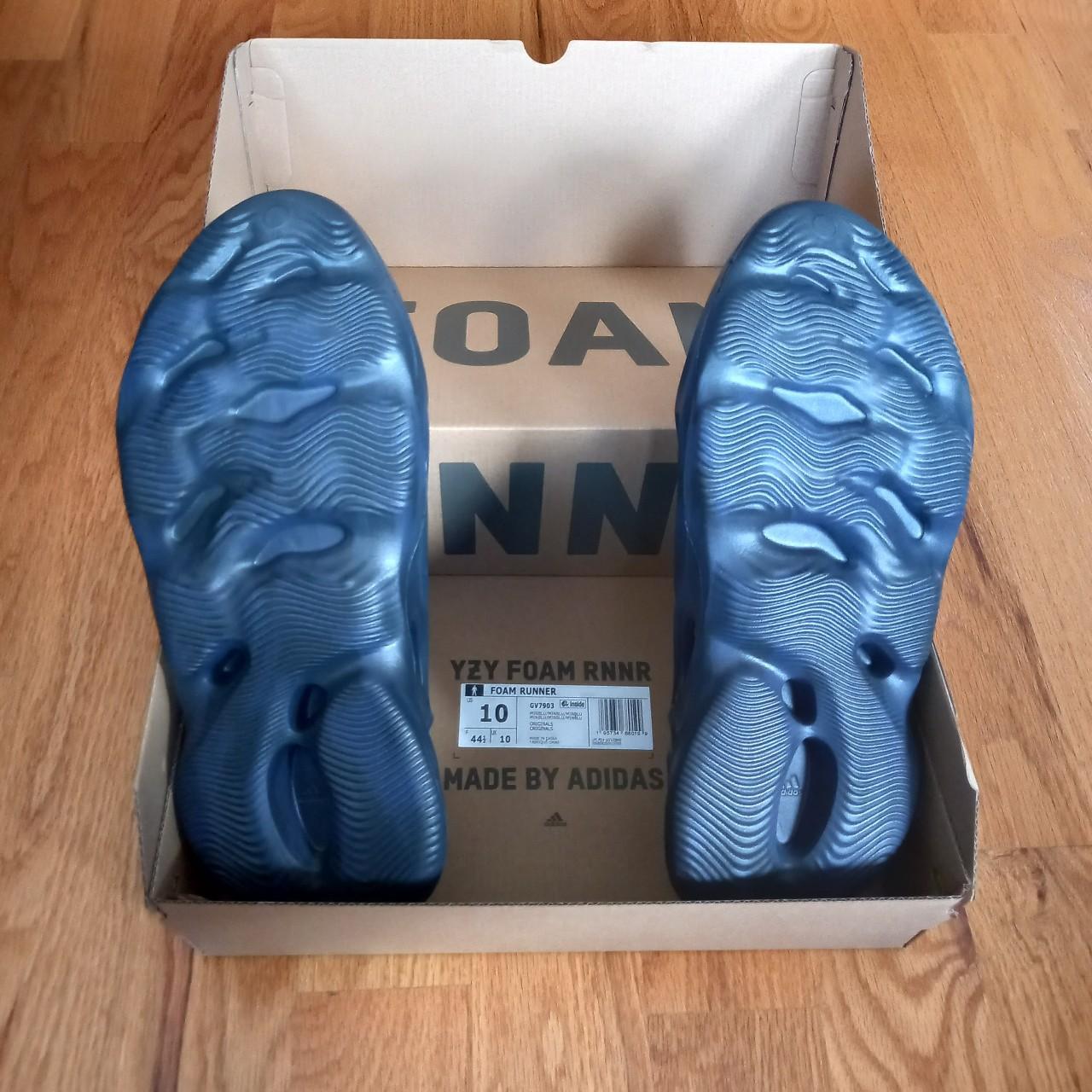 Adidas Yeezy Foam RNNR Runner - Mineral Blue - Size 10