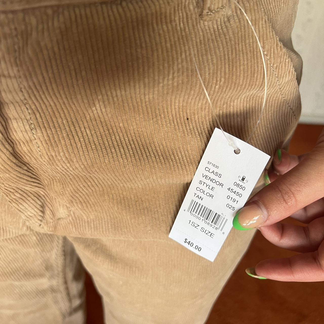 Brandy Melville Cargo Pants Brandy Melville tan - Depop