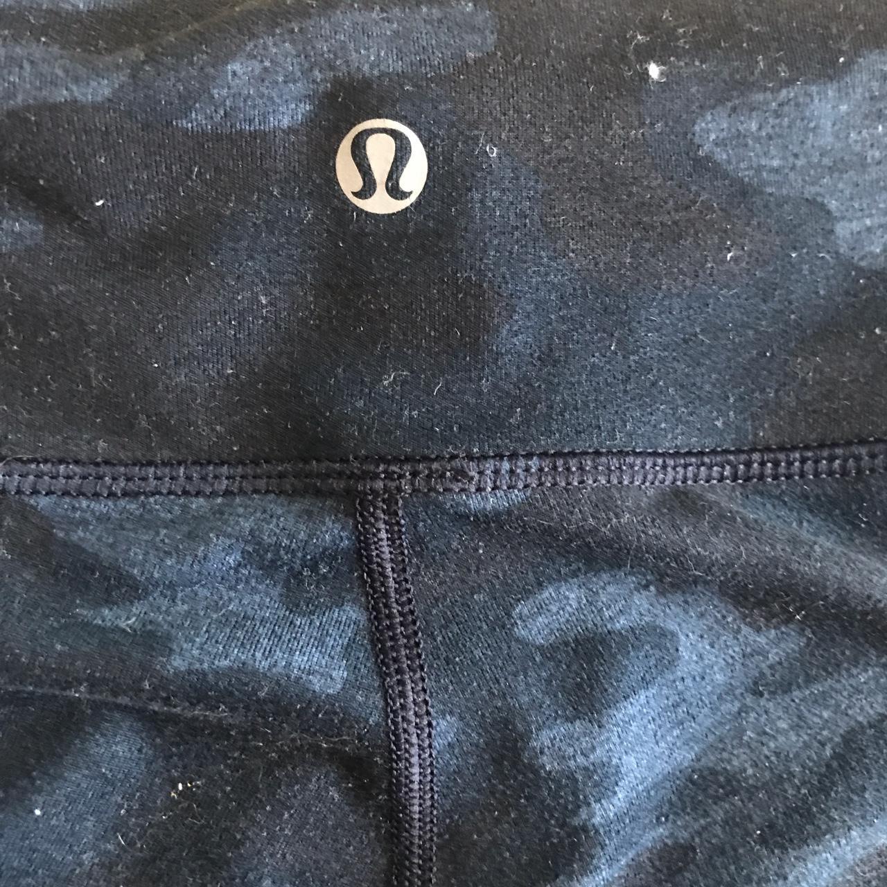 Lululemon wonder under leggings Size 6 electric blue - Depop