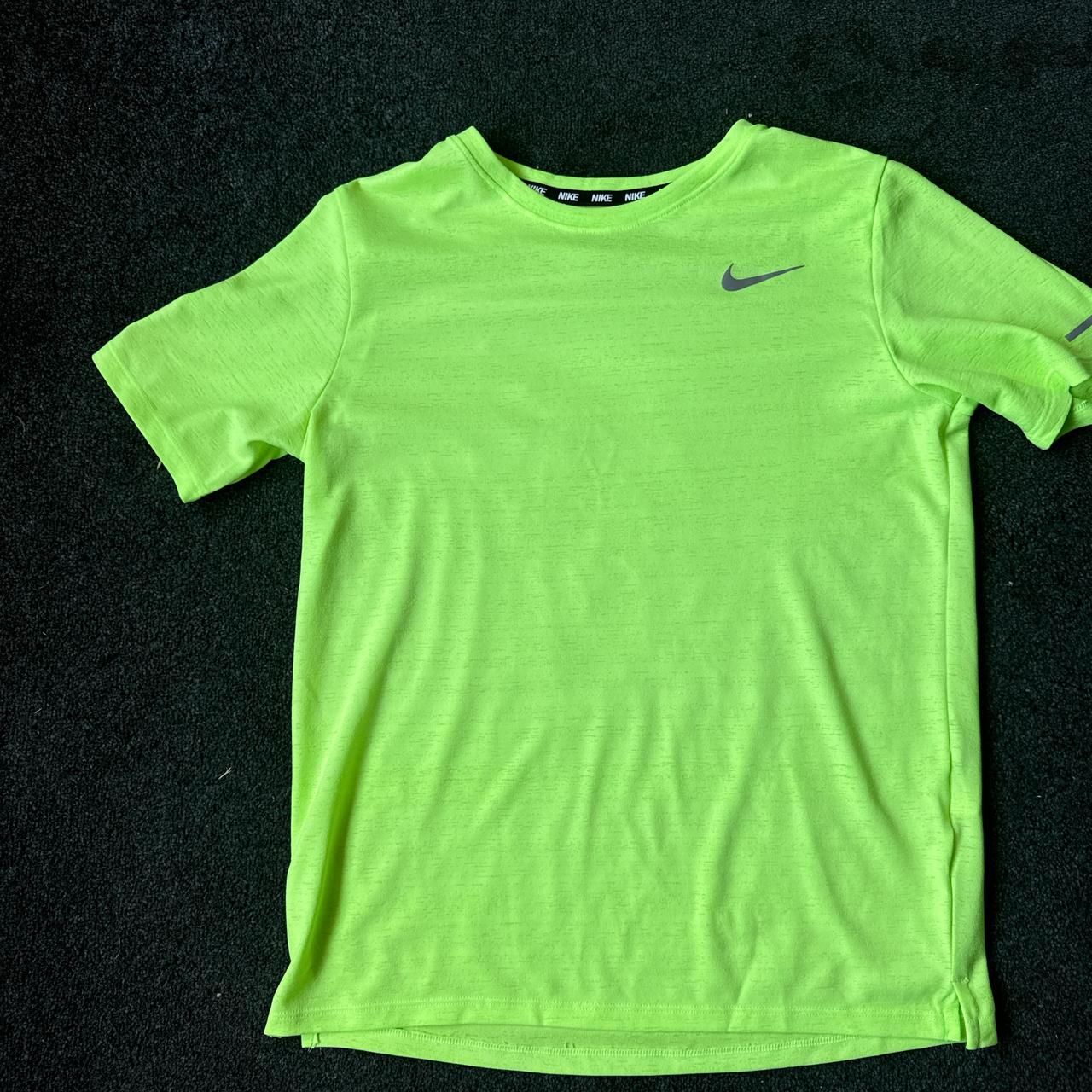 mens nike neon t shirt