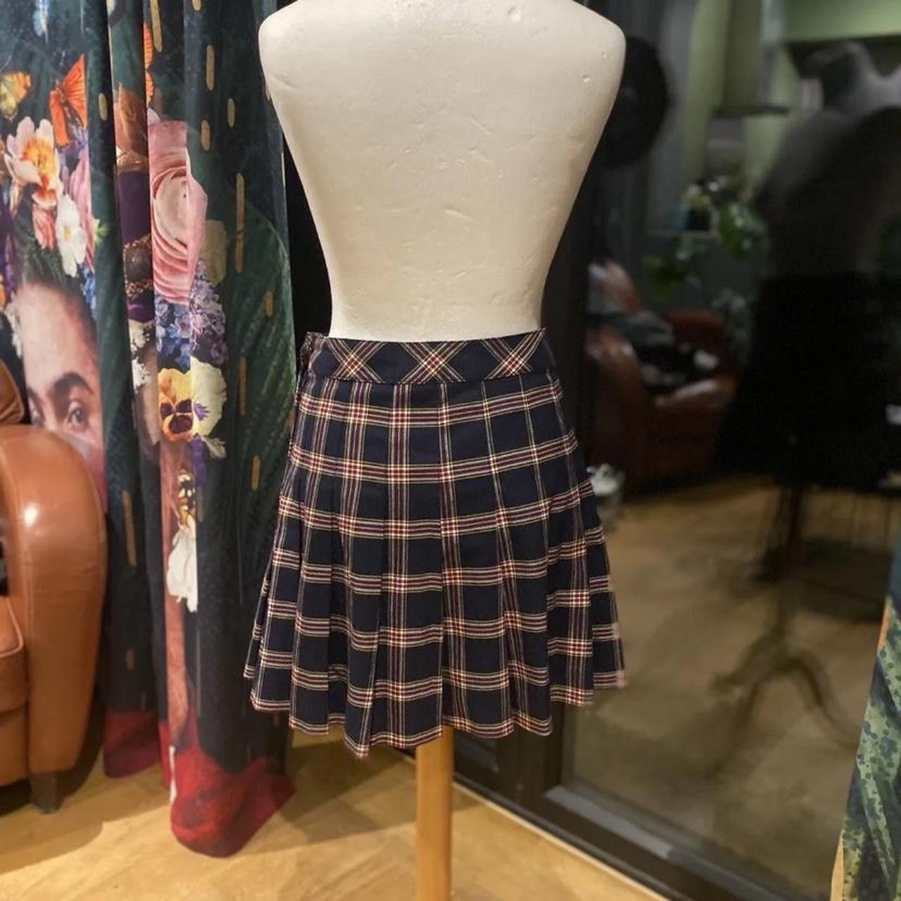 H&m red tartan outlet skirt