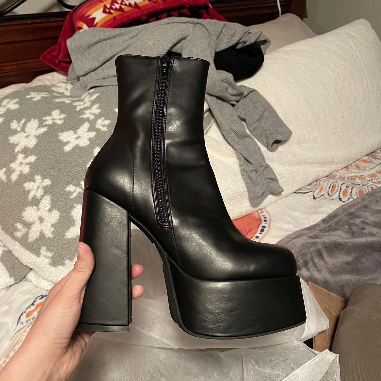 Jeffrey campbell widow outlet boot