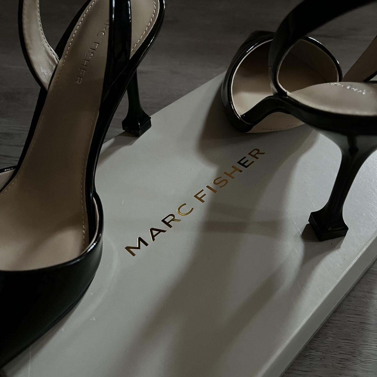 marc fisher floral pumps