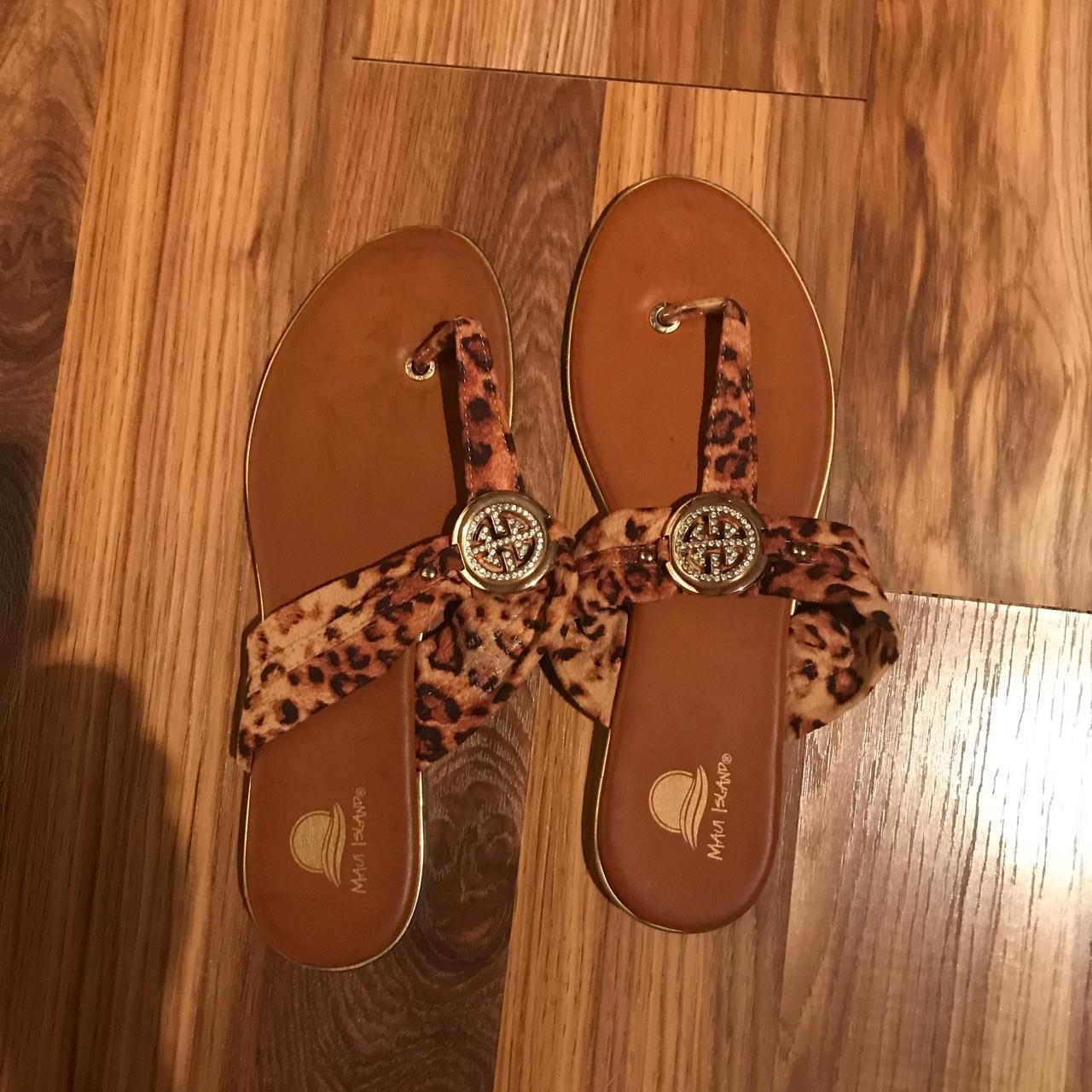 Maui Island sandals rhinestone accent soft leopard