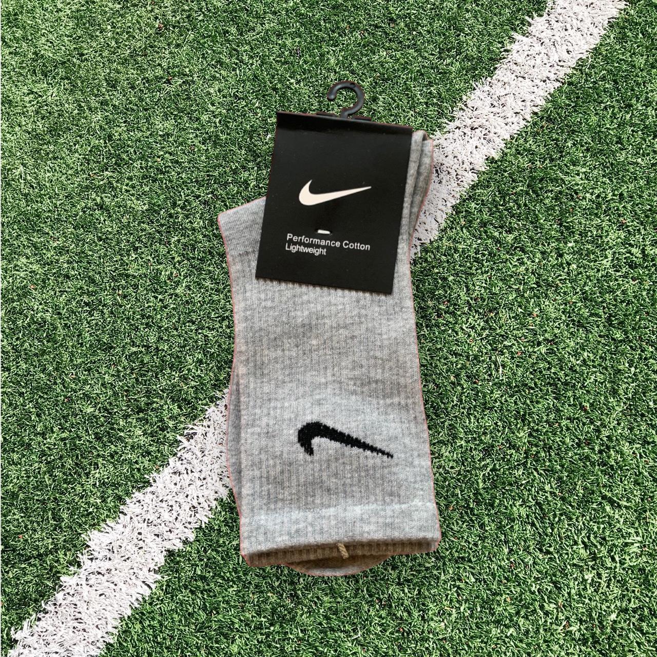 Nike Men's Grey Socks | Depop