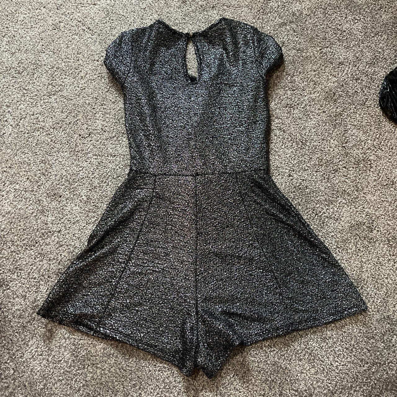 Silver/black romper Women's size small Excellent - Depop