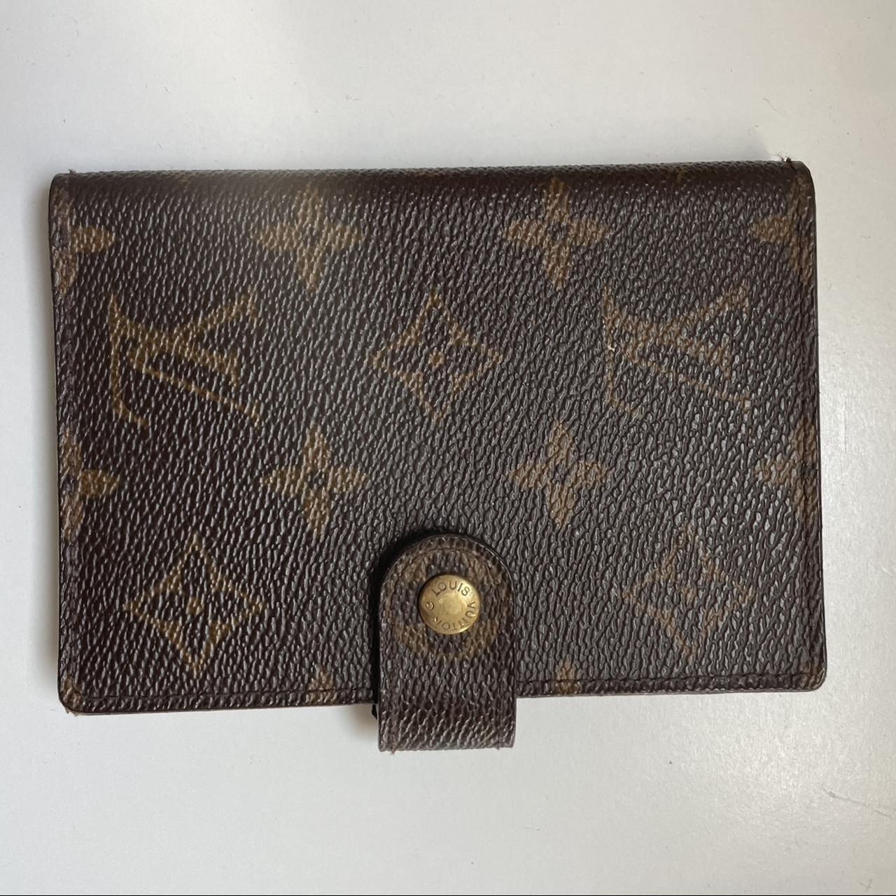 authentic louis vuitton cardholder/mini wallet the - Depop