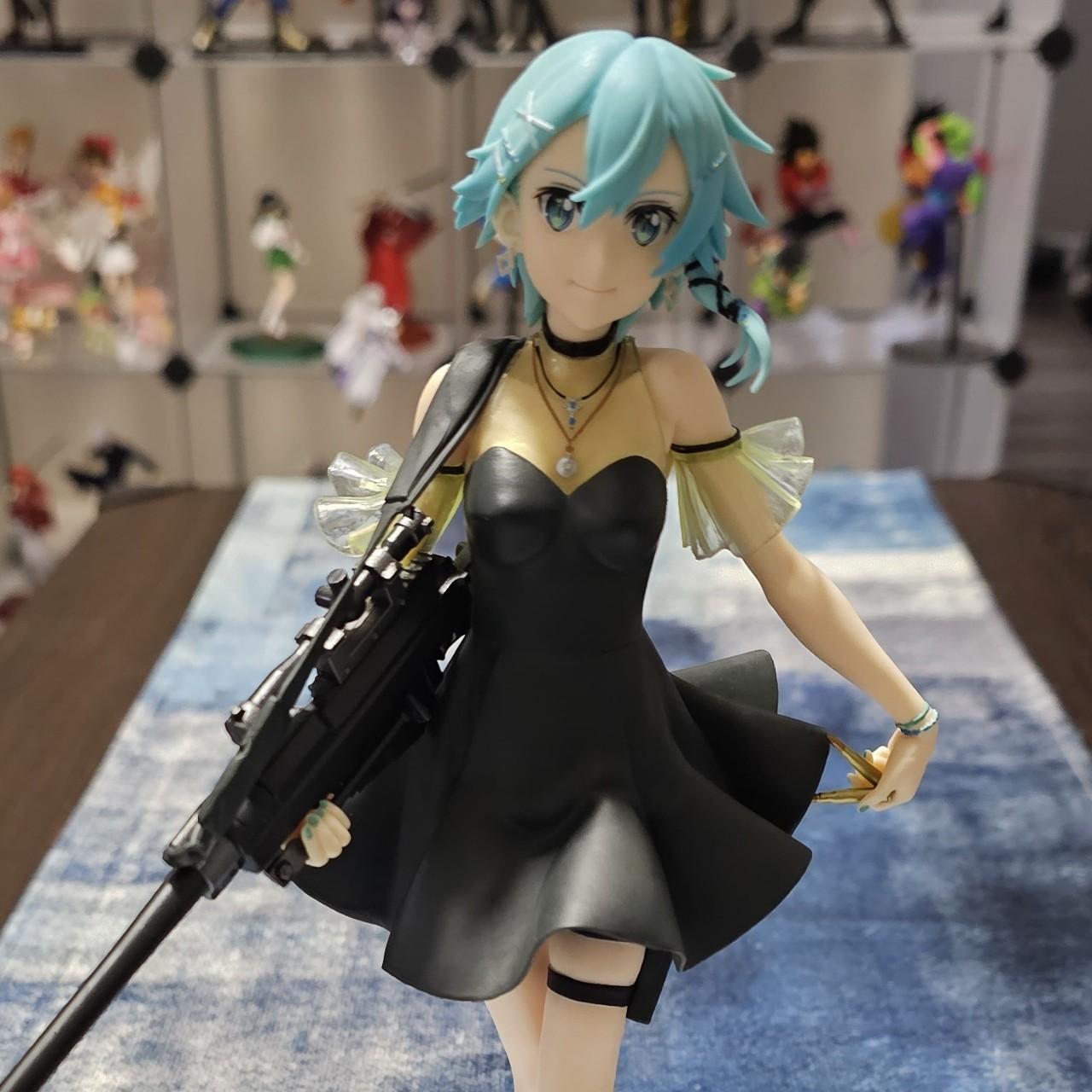 Sword Art Online: 10 Sinon Cosplay That Look Just Like The Anime