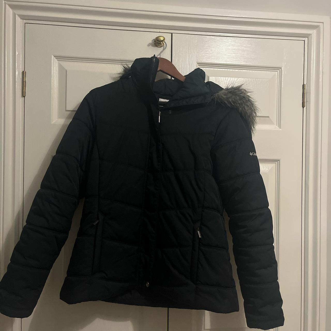 Black women’s COLUMBIA PUFFER JACKET - can be used... - Depop