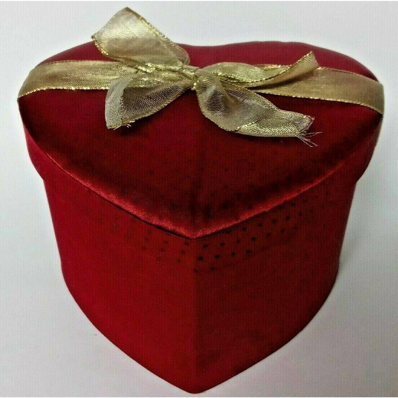 3 Lovely Red & Gold Padded Fabric Heart Nesting... - Depop