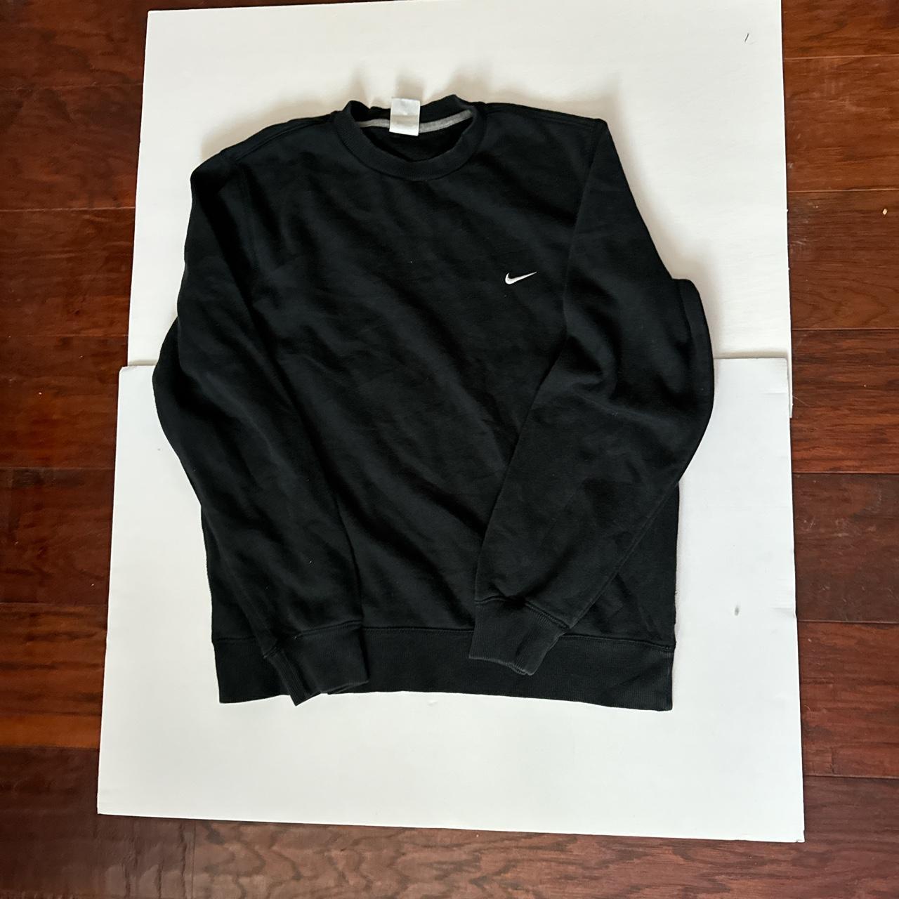 Vintage black nike online crewneck