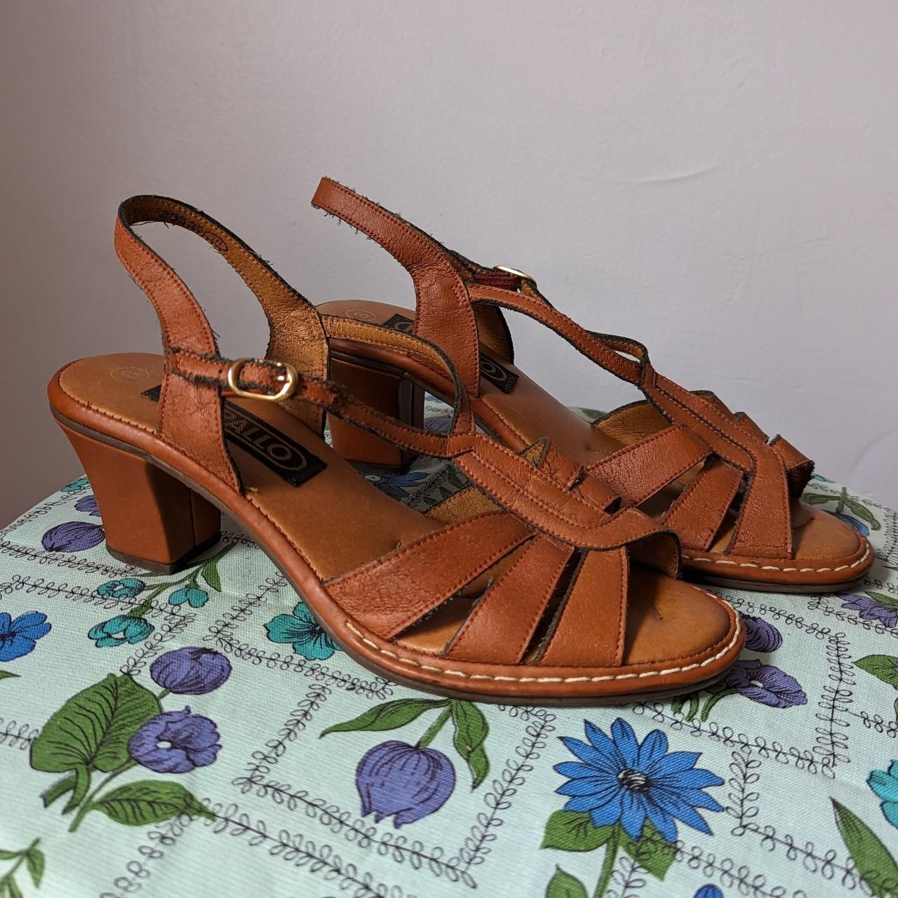 Women's Brown Sandals Depop