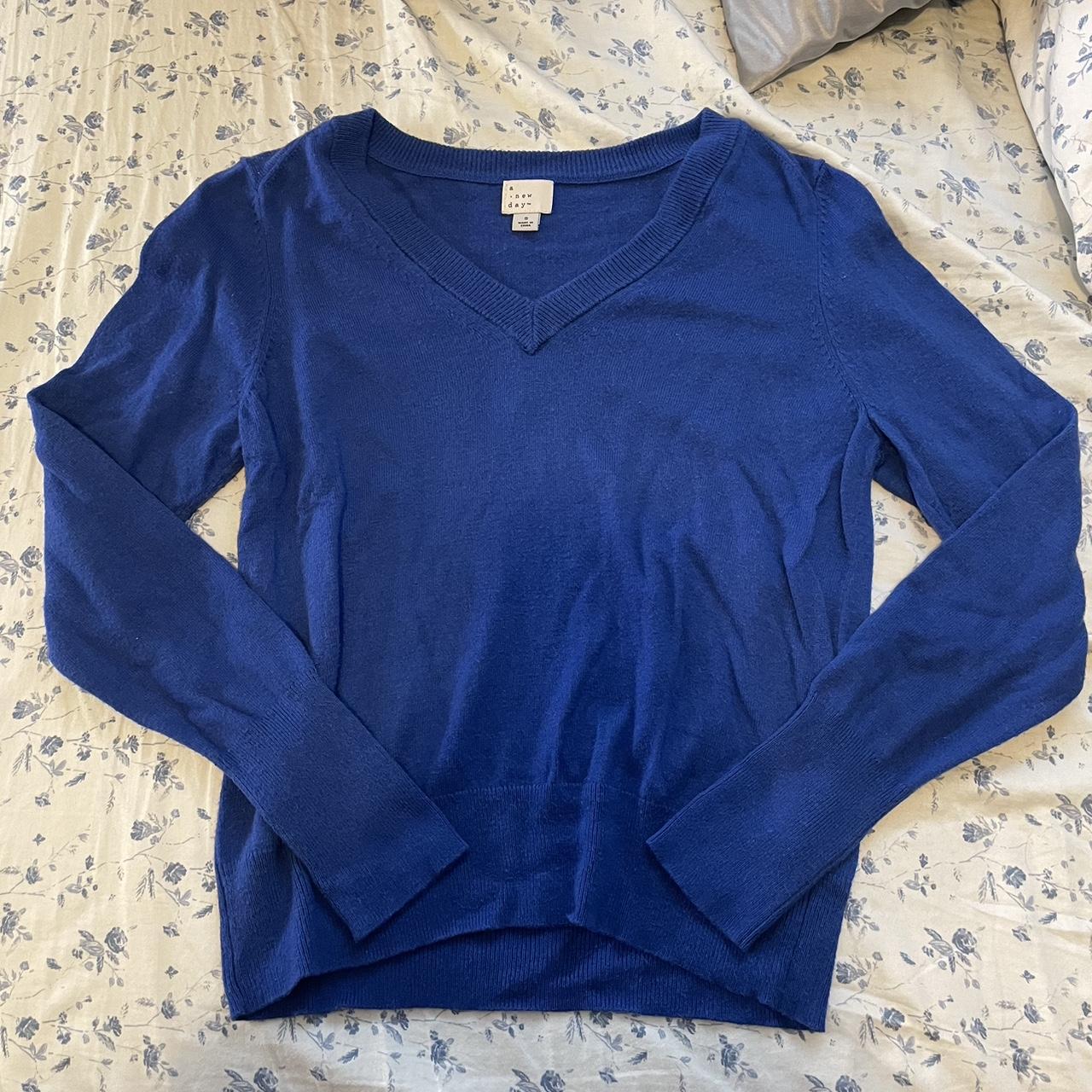 Cute blue long sleeve sweater - Depop