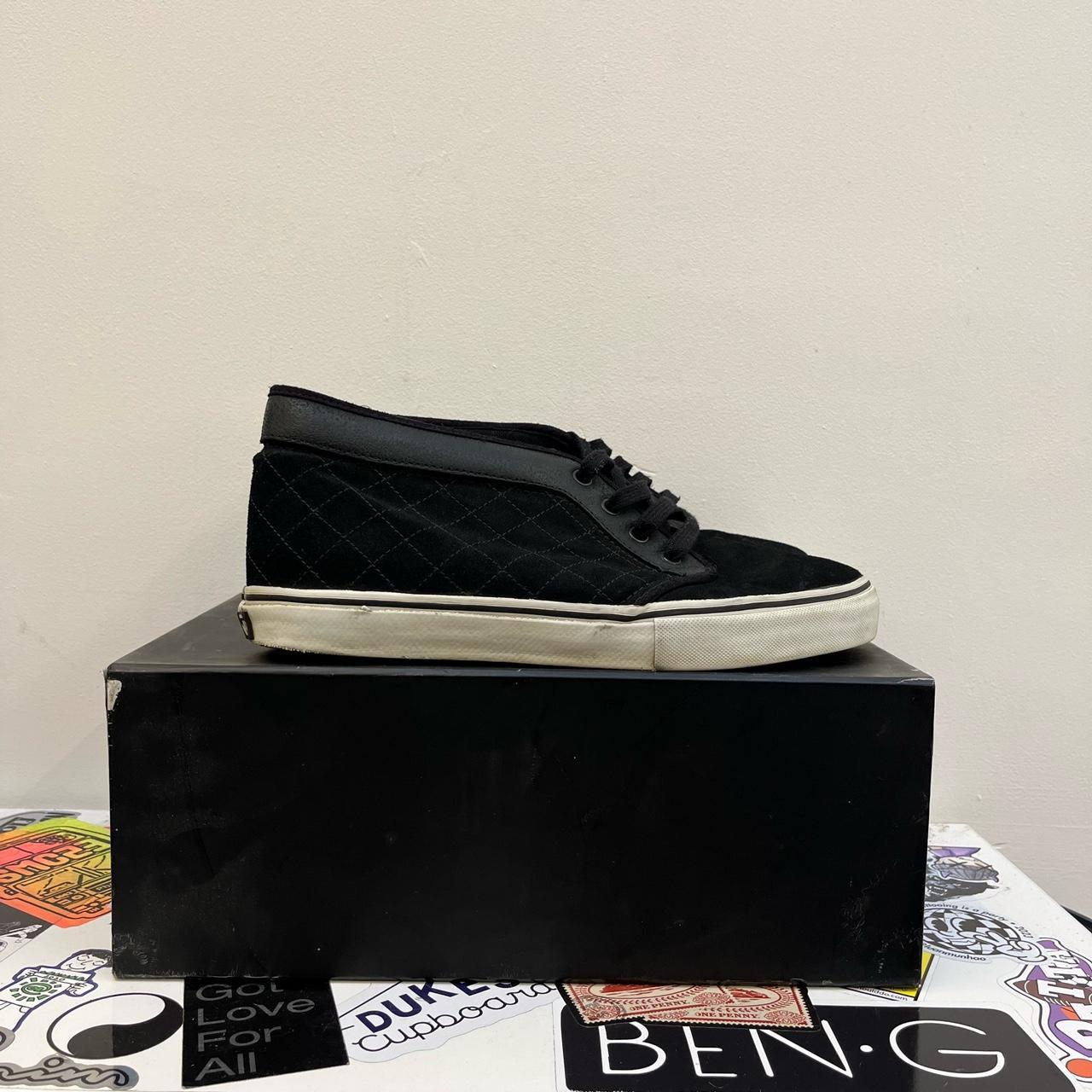 Vans chukka 2024 being worn