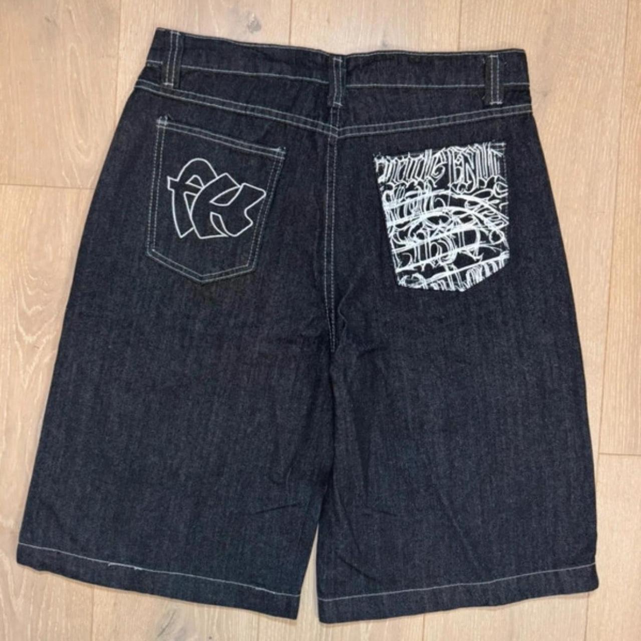 item listed by ukfashionsupply