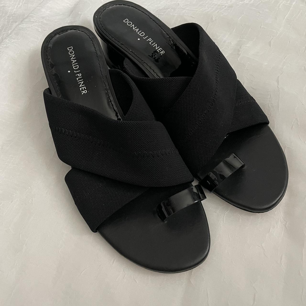 Donald Pliner Women's Black Sandals