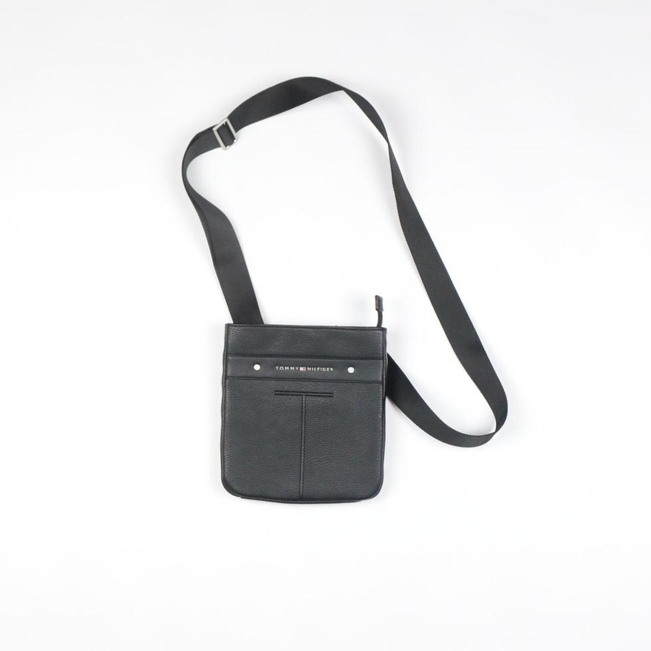 Tommy Hilfiger Shoulder Bag (Worn once) - Size... - Depop