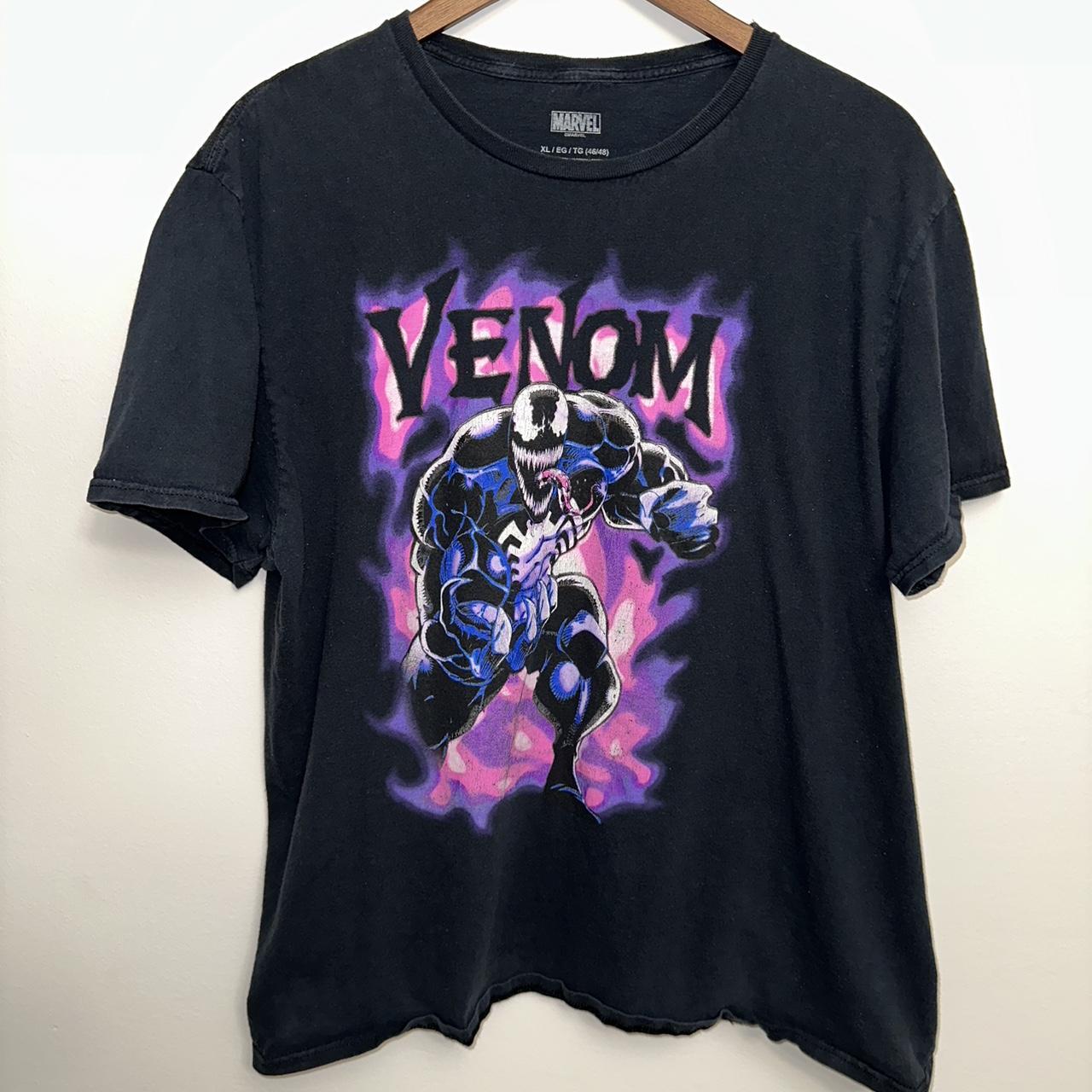 venom graphic tee