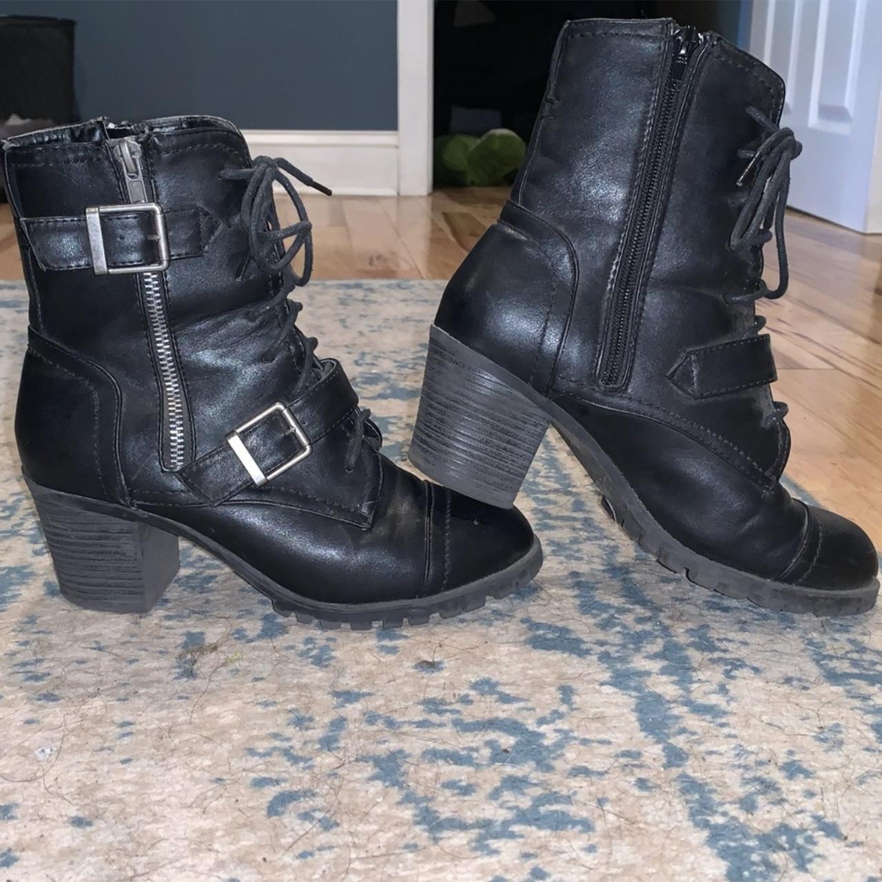 Bamboo lace clearance up boots