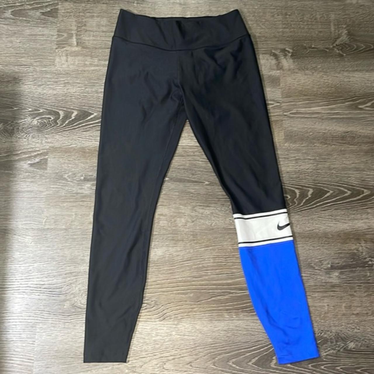 NIKE Women s POWER VICTORY TIGHT FIT MID RISE. Depop