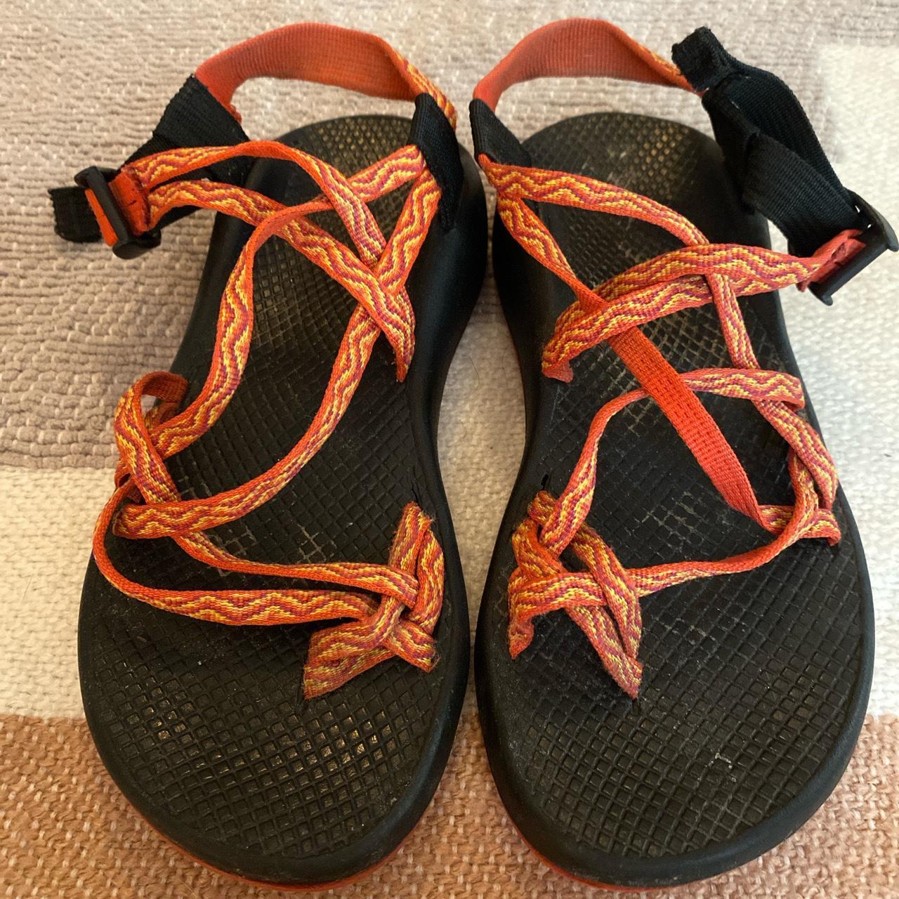 chaco toe strap adjustment