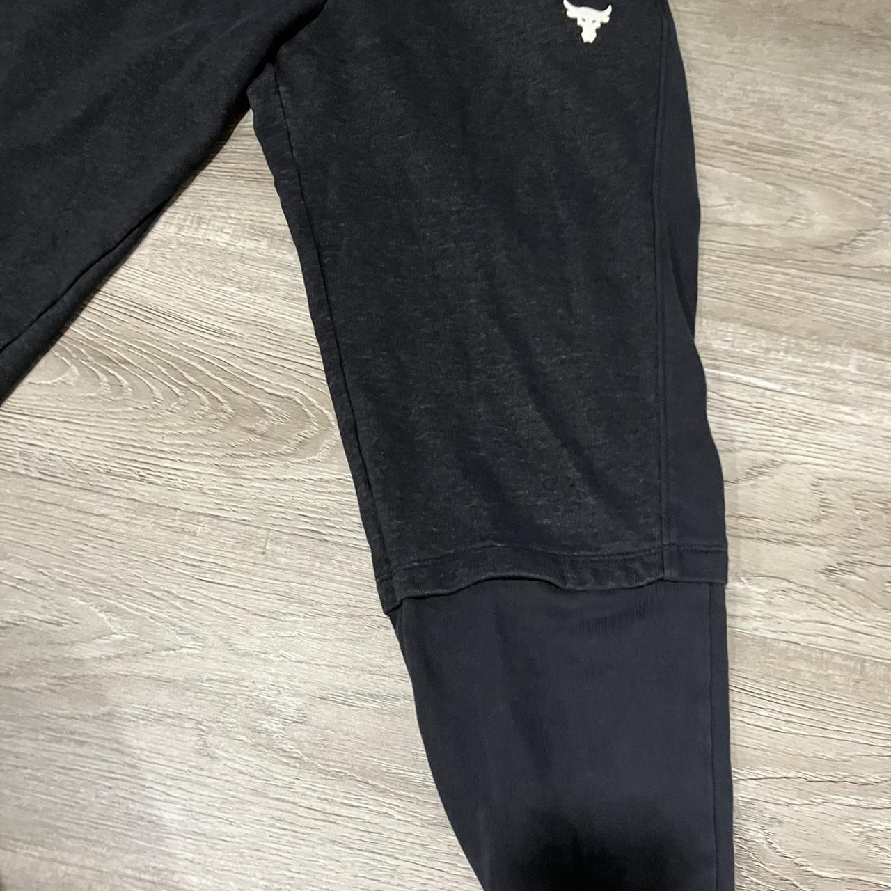 Under armour sweats Fits nice at waist and baggy... - Depop