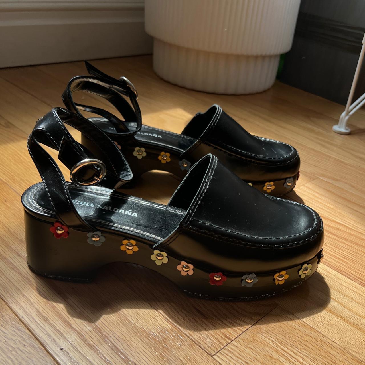 Nicole Saldana | New & Secondhand Fashion | Depop