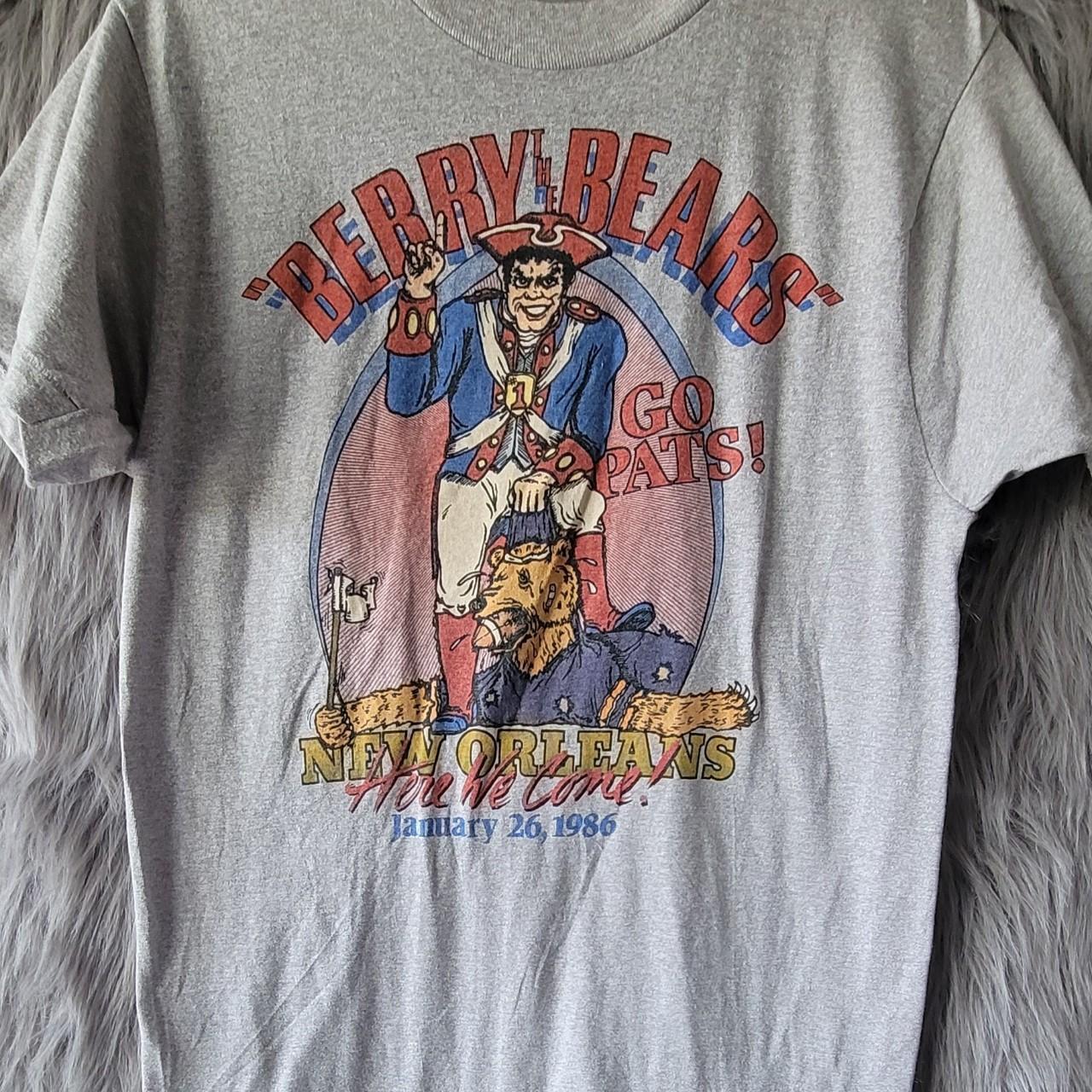 1986 New England Patriots Graphic T-Shirt Size Large - Depop