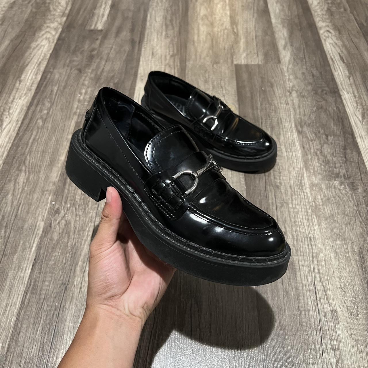 Zara Women's Black Loafers