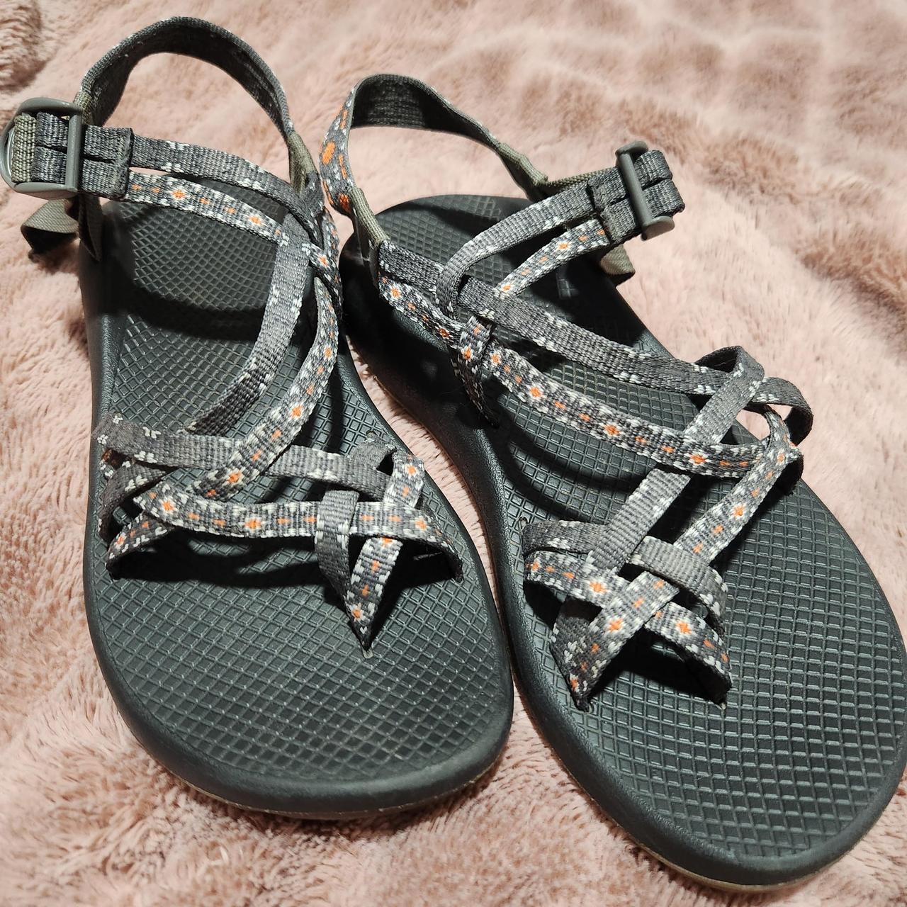 Double strap fashion chacos