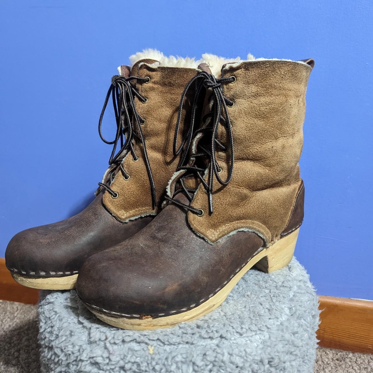 Shearling lined clog boots online