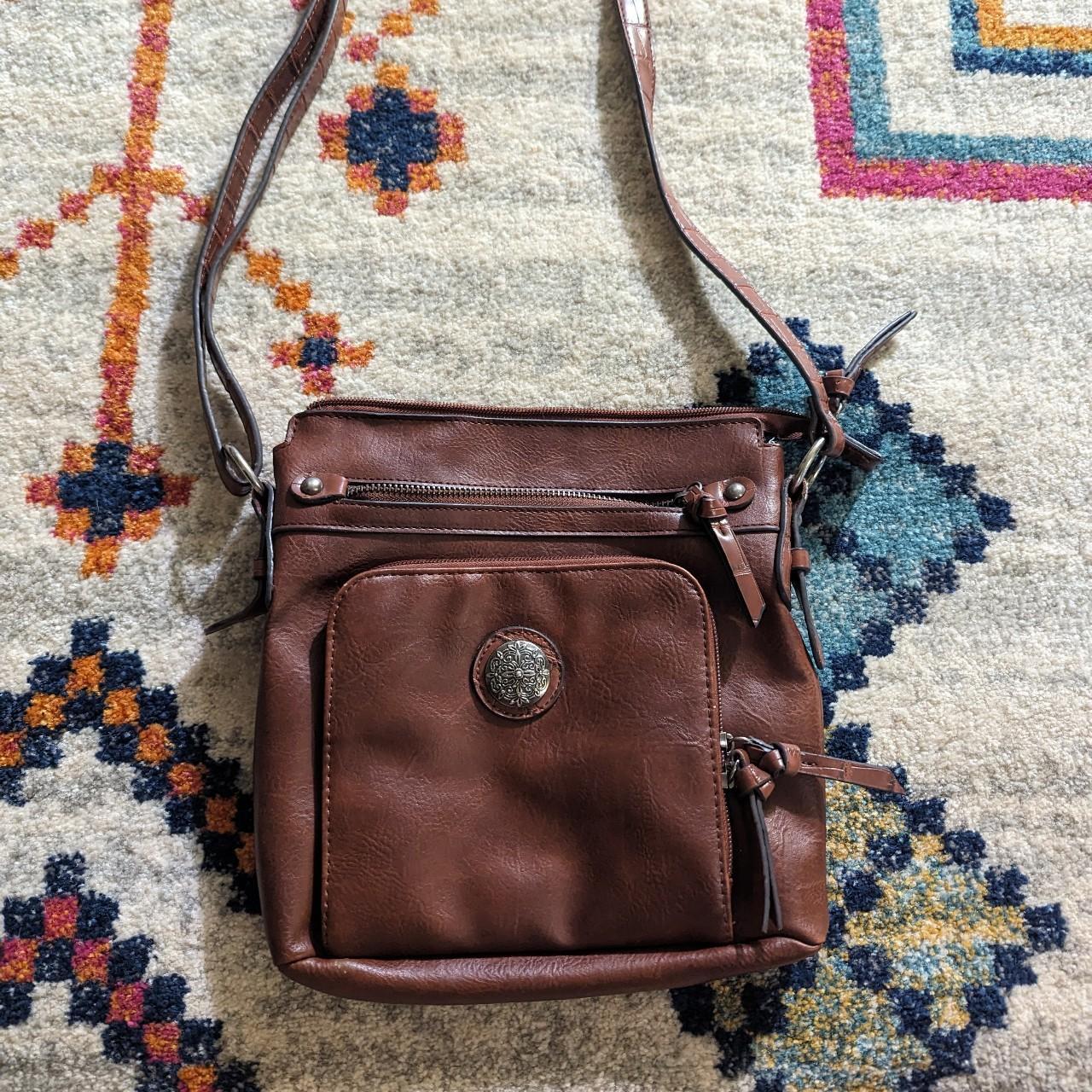 Bueno brown leather purse hotsell